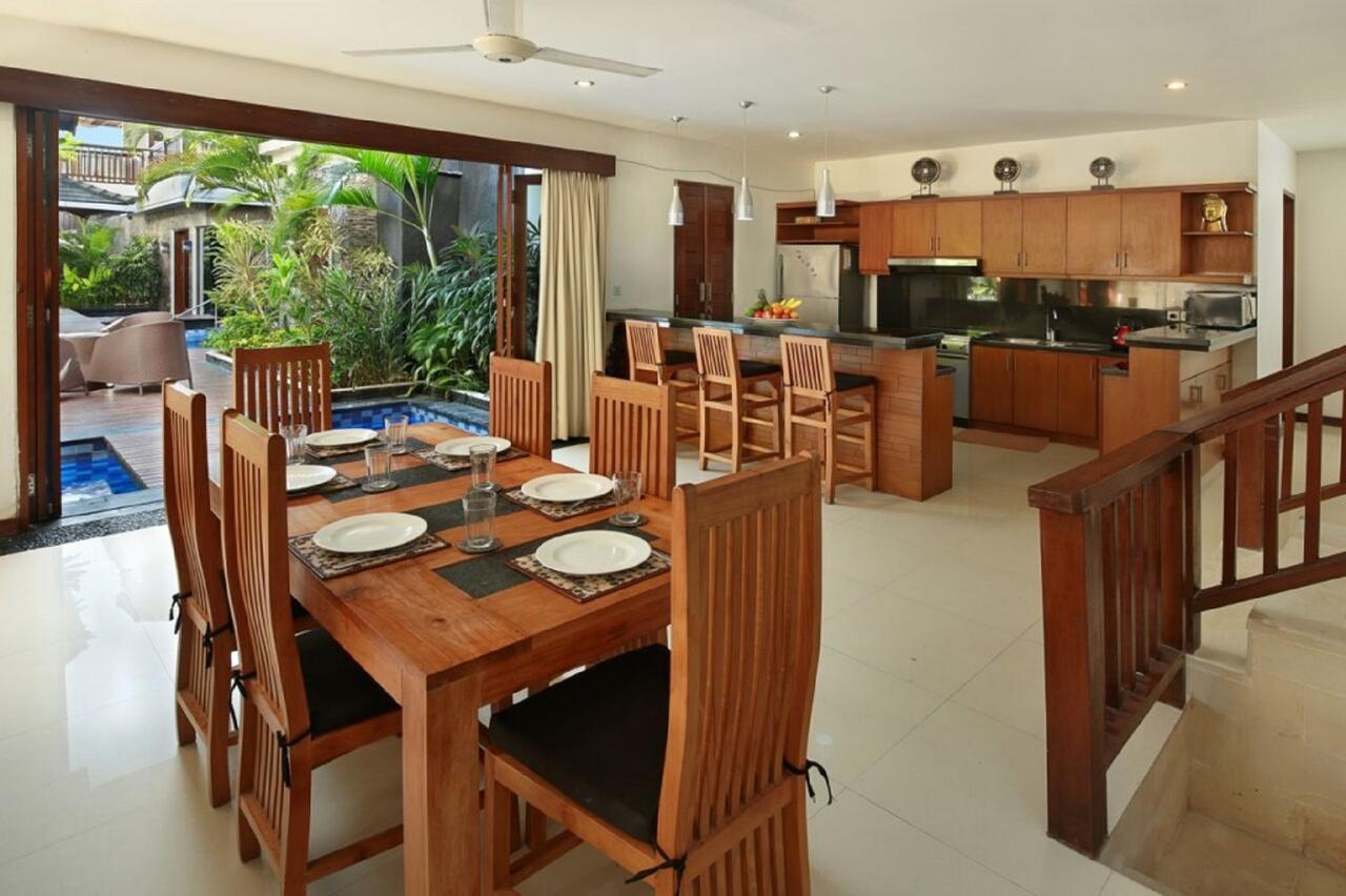 Villa Blue Seminyak  Bagian luar foto